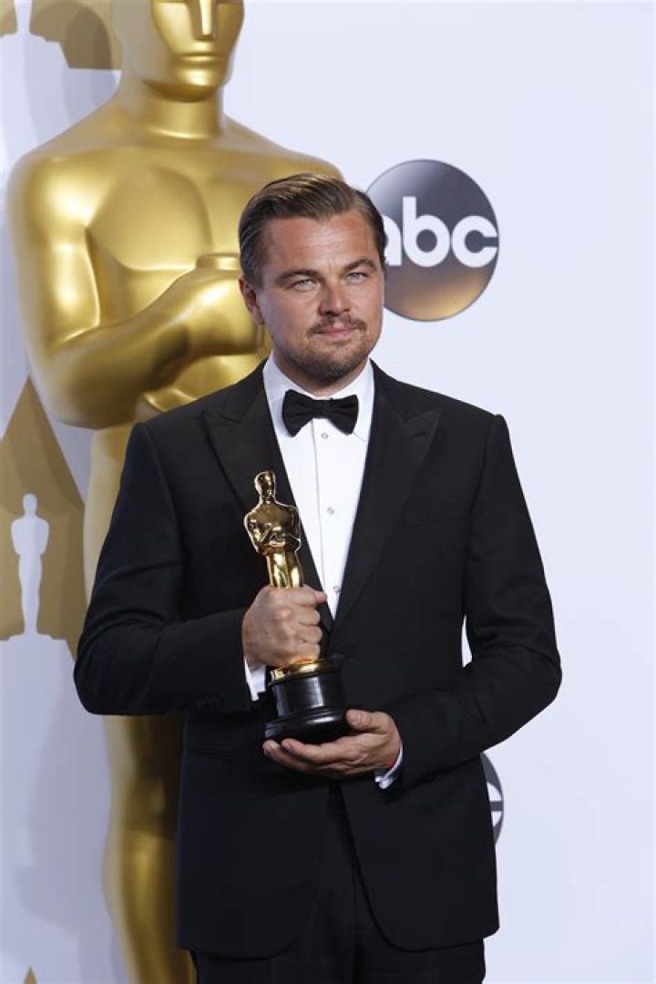 Leonardo DiCaprio Wins His First Oscar for Best Actor Oscars 2016