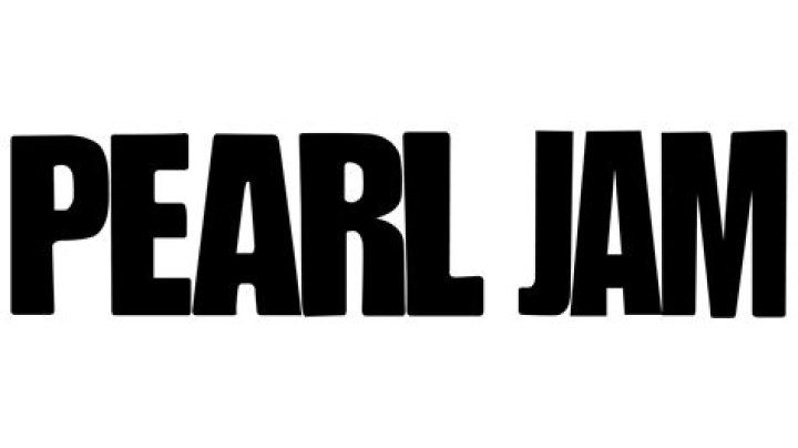 Letter meant for Pearl Jam band member lands man in jail
