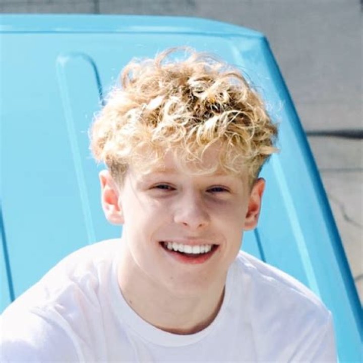 Lev Cameron YouTube