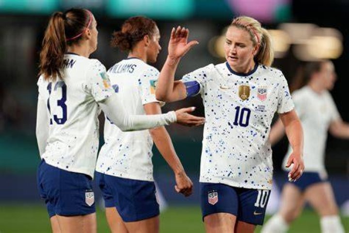 Lindsey Horan breaks Alex record as most expensive USWNT