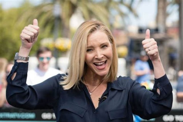 Lisa Kudrow Measurements, Bio, Age, Height, Net Worth, And Family