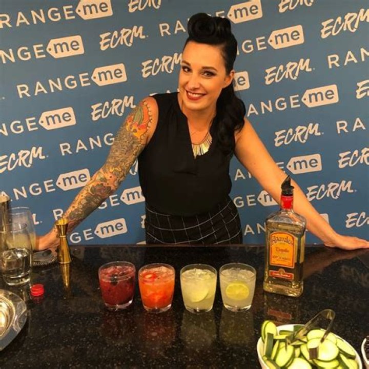 Lisa Marie Joyce Bio, Age, Net Worth, Married, Nationality, Facts