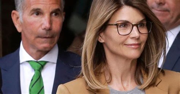 Lori Loughlin And Husband Plead Not Guilty In College Admissions Scandal