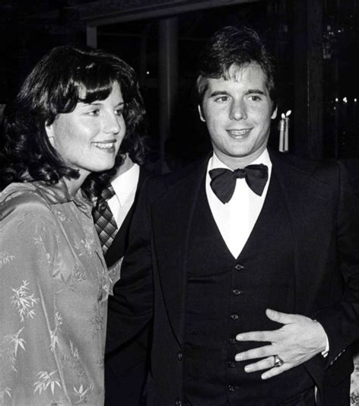 Lucie Arnaz and Desi Arnaz Jr. on Here's Lucy. Lucie Arnaz, Desi Arnaz