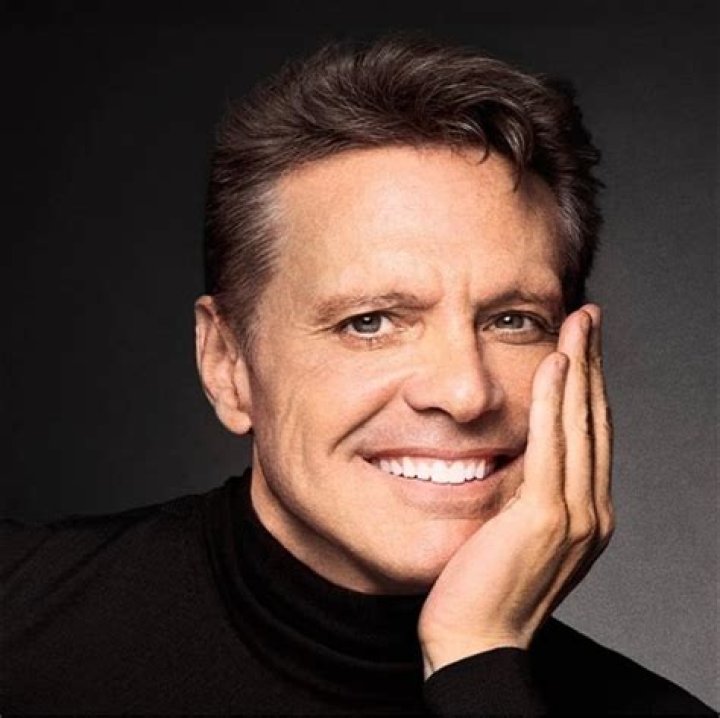 Luis Miguel As&iacute; fue su romance con Erika Buenfil seg&uacute;n la actriz