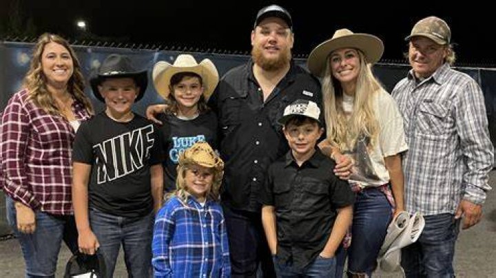 Luke Combs Height How Tall Is 'The Kind Of Love We Make' Actor? &raquo; YTC