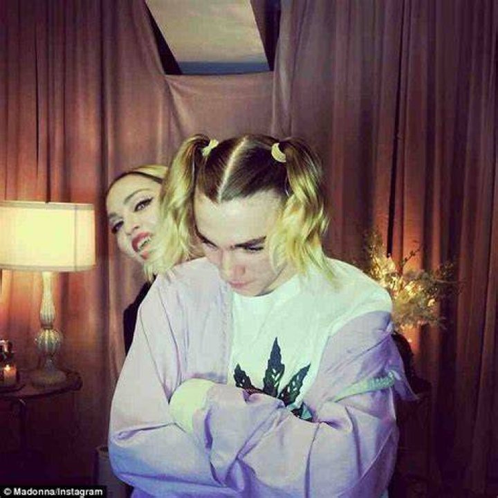 Madonna Makes Son Wear Dress Page 5 Sherdog Forums UFC, MMA