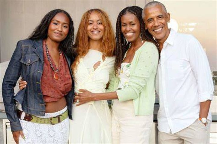Malia and Sasha Obama Were Loaned by Their Real Parents so America