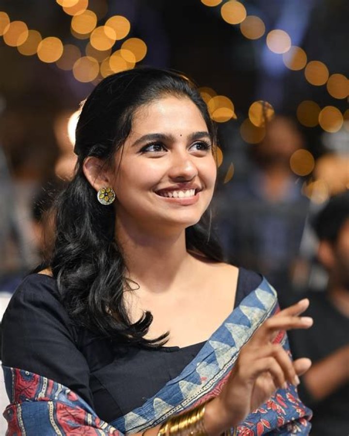 mamitha baiju photos (2) MixIndia