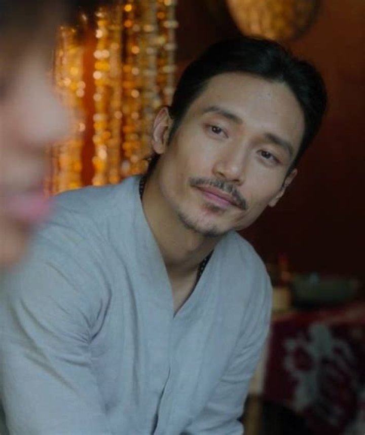 Manny Jacinto Is So Hot In "Nine Perfect Strangers"