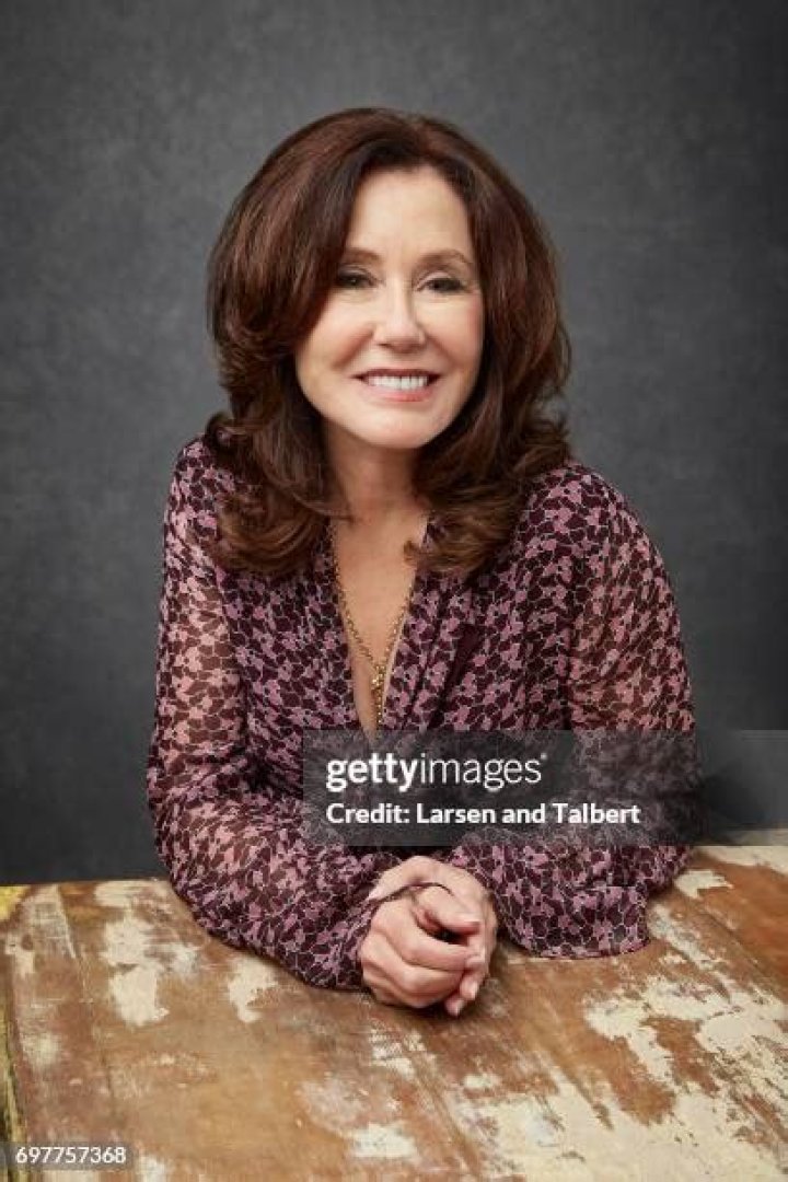 Mary Mcdonnell Stock Photos & Mary Mcdonnell Stock Images Page 3 Alamy