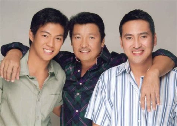 Maynard Lapid, Sen. Lito Lapid, Gov. Mark Lapid tatlong_baraha Flickr