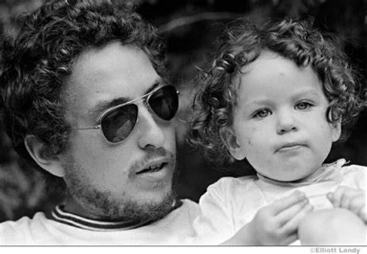 Meet Anna Dylan Life Beyond Being Bob Dylan's Daughter Revised 2024