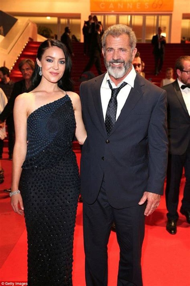 Mel Gibson, 60, discusses romance with girlfriend Rosalind Ross, 26