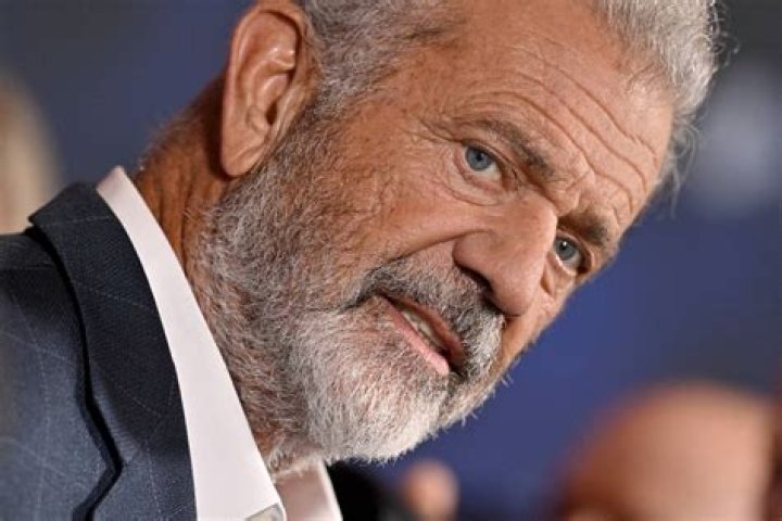 Mel Gibson dropped as cogrand marshal of Mardi Gras parade Los