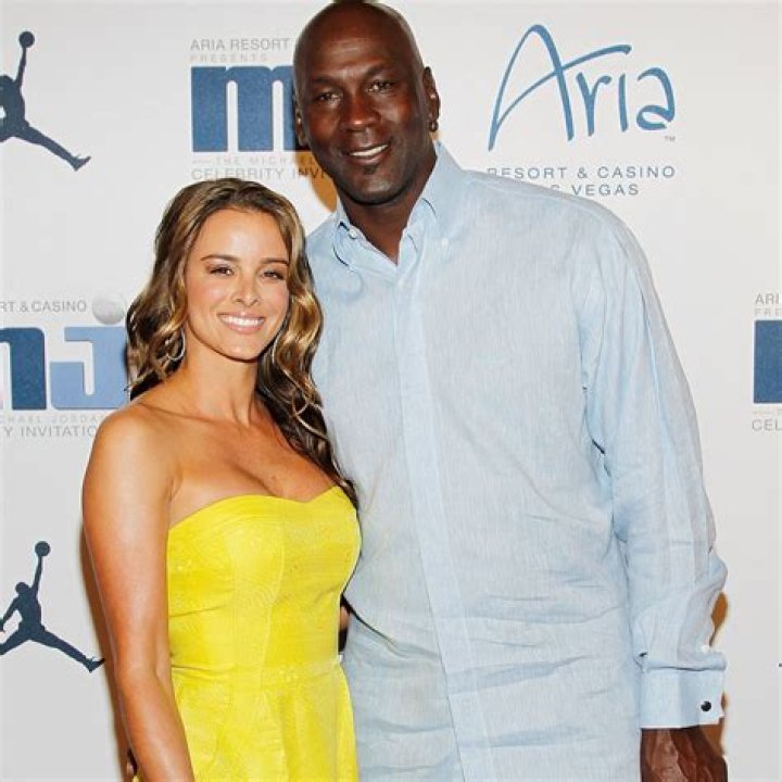 Michael Jordan Height, Wife, Age, Weight, and Record Sportitnow