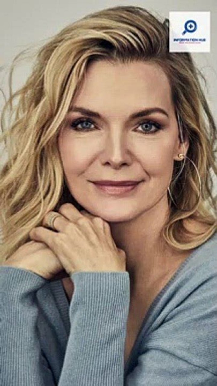 Michelle Pfeiffer Net Worth (2023) for Scarface, Quantumania, Batman