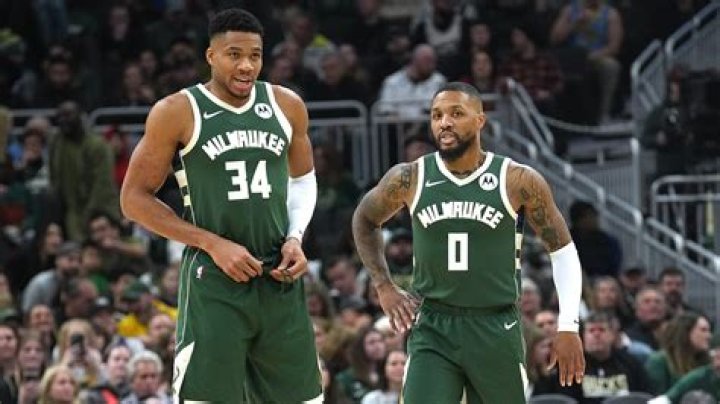 Milwaukee Bucks will finish as No. 7 seed next year, Tim Legler says