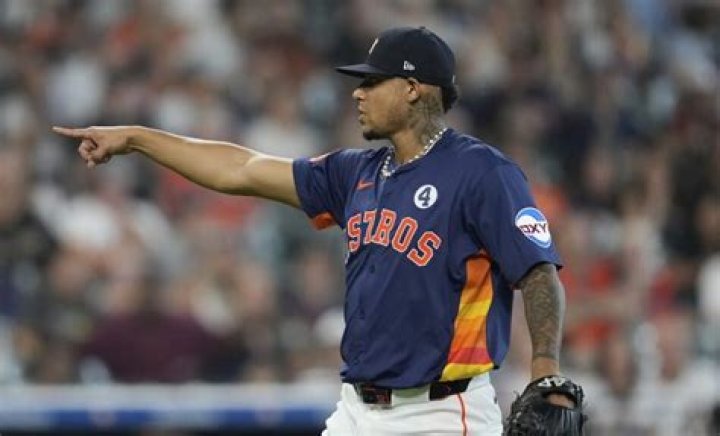MLB Bryan Abreu Parents Who Are Jose Oriol and Daysi