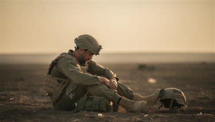 Moment fallen soldier is returned home in Oklahoma Daily Mail Online