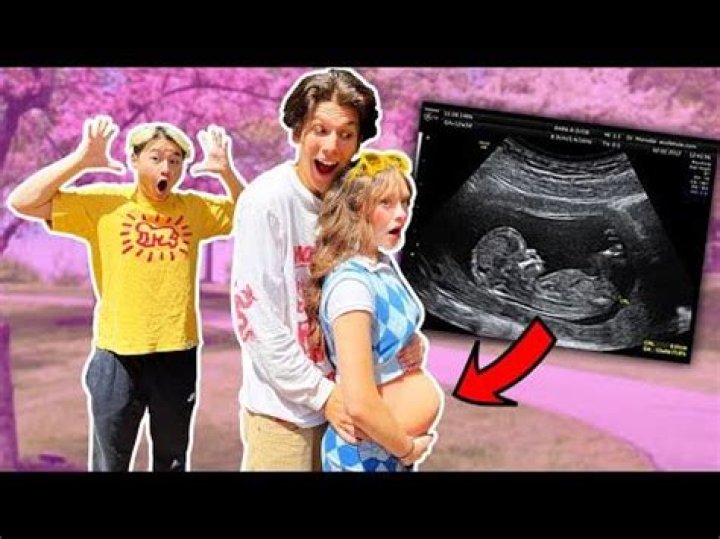 My Girlfriend Is PREGNANT... (IMPORTANT) NichLmao YouTube