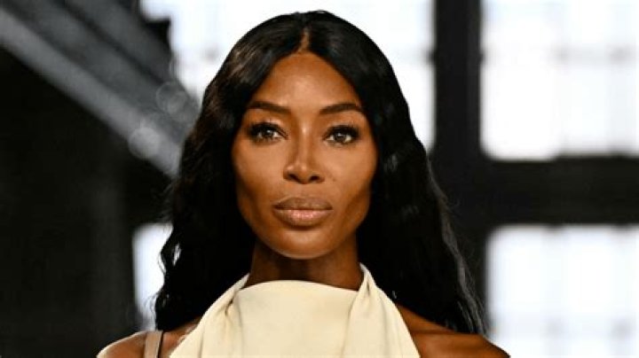 Naomi Campbell Biography, Height & Life Story Super Stars Bio