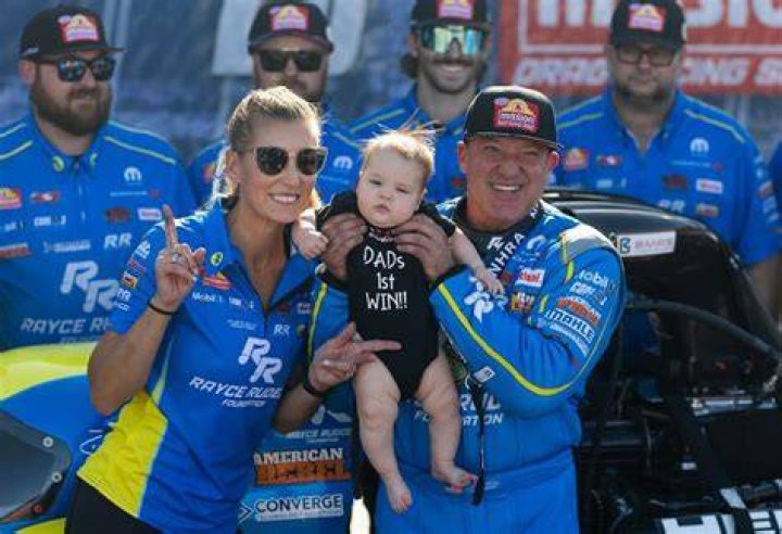 NASCAR Stewart and Pruett tie the knot over weekend
