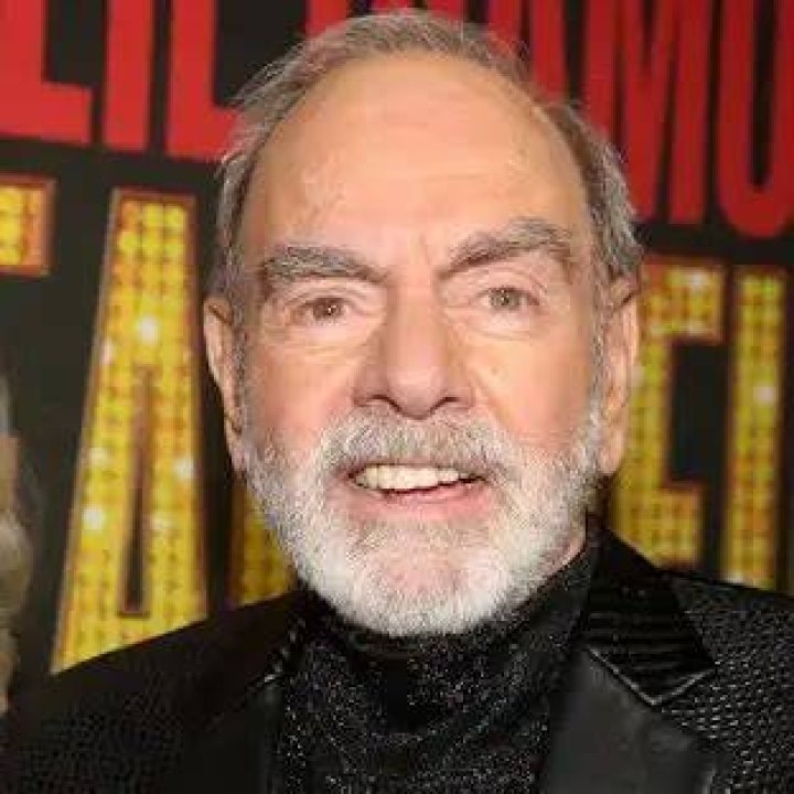 Neil Diamond Age, Net Worth, Wife, Family, Height and Biography TheWikiFeed