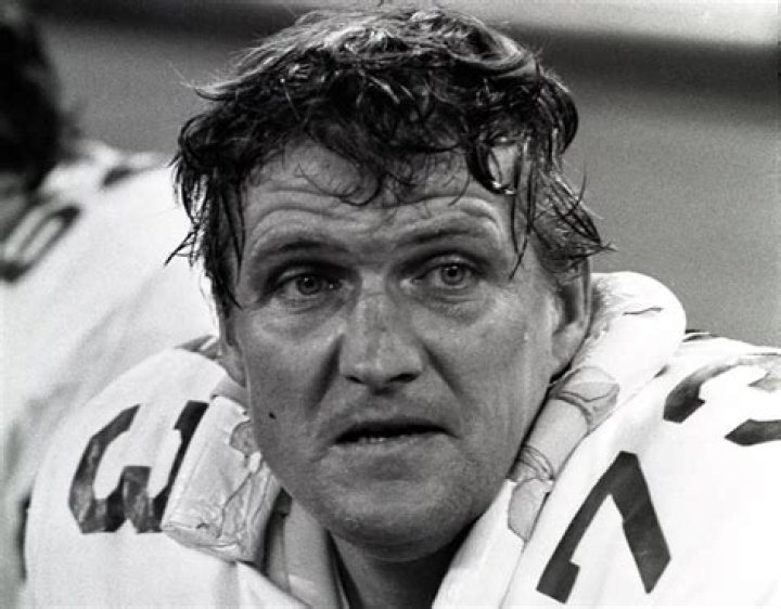 NFL Cowboys great Ralph Neely dead at 78