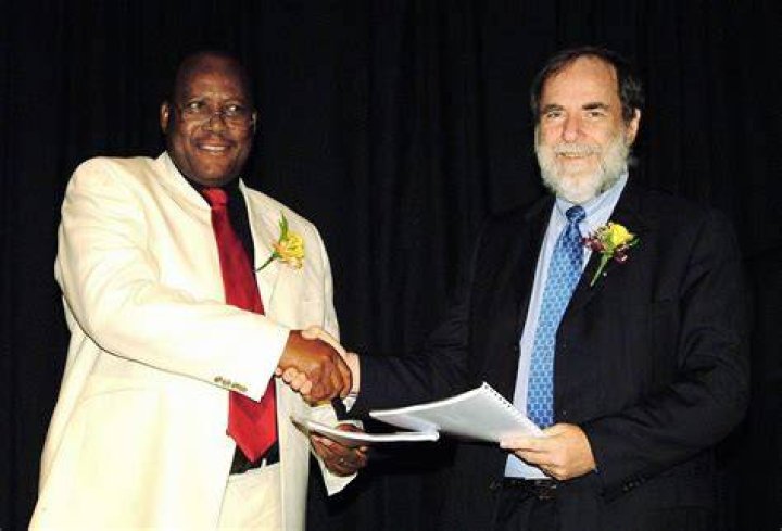 Nicky Oppenheimer Net Worth 2022 Richest Africans Glusea