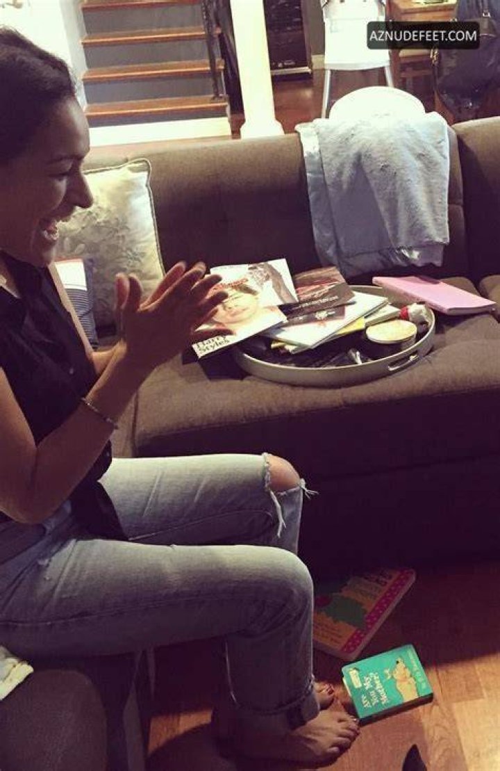 NICOLE SHALHOUB Feet AZNudeFeet