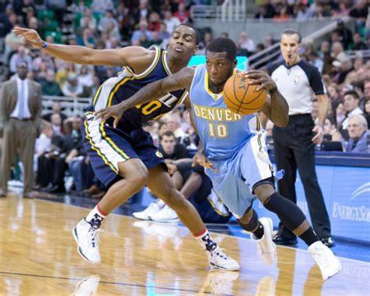 Nuggets look to bounce back against visiting Chicago Bulls Denver Stiffs
