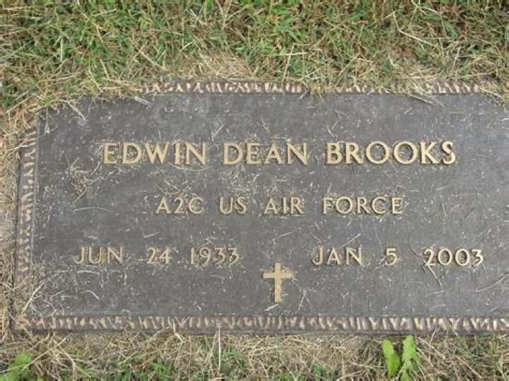 Obituary of Johnny Dean Brooks Benefield Funeral Home serving Wed...