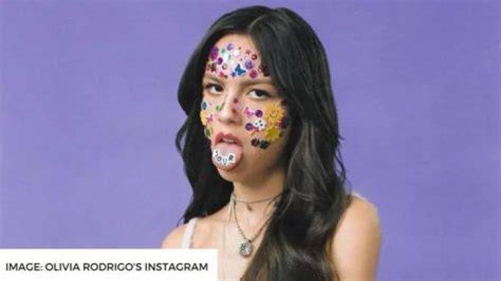 Olivia Rodrigo Reveals Her Mom Thought the Bridge to 'Drivers License