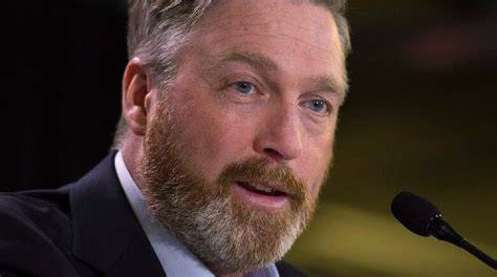 Patrick Roy steps down as Remparts coach, GM after guiding team to