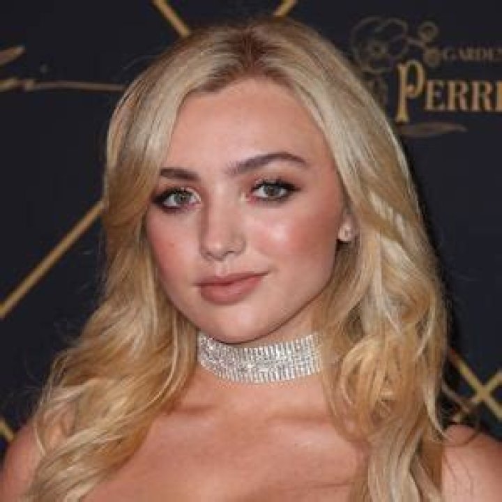 Peyton List (II) AdoroCinema