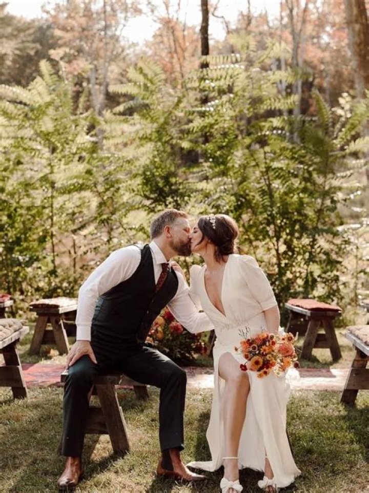 Photo sara bareilles photos with boyfriend joe tippett 08 Photo