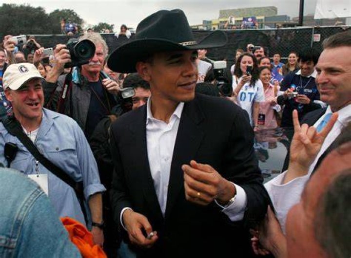 Photos of Young Barack Obama Before He Was President POPSUGAR News