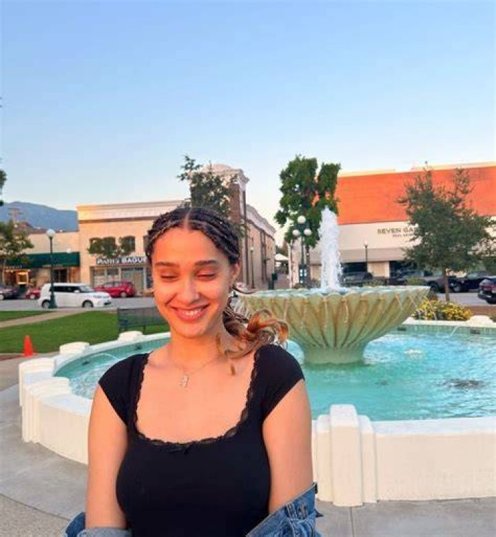 Picture of Lee Rodriguez