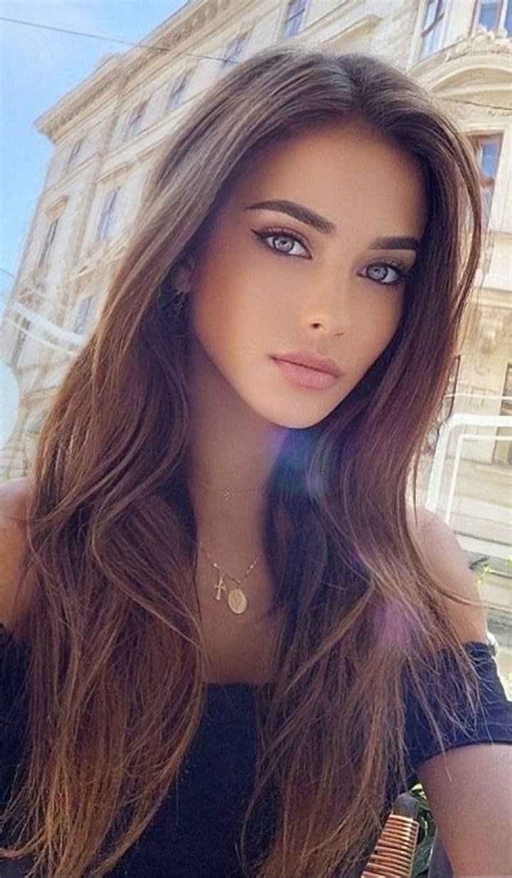 Pinterest Bombshell beauty, Stunning women, Latin women