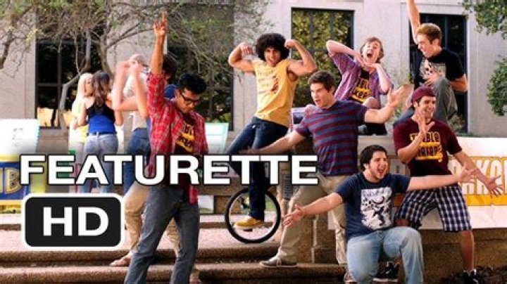 Pitch Perfect Featurette "Meet Fat Amy" YouTube