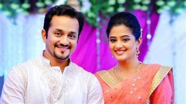 Priyamani says she won't kiss onscreen because she's answerable to