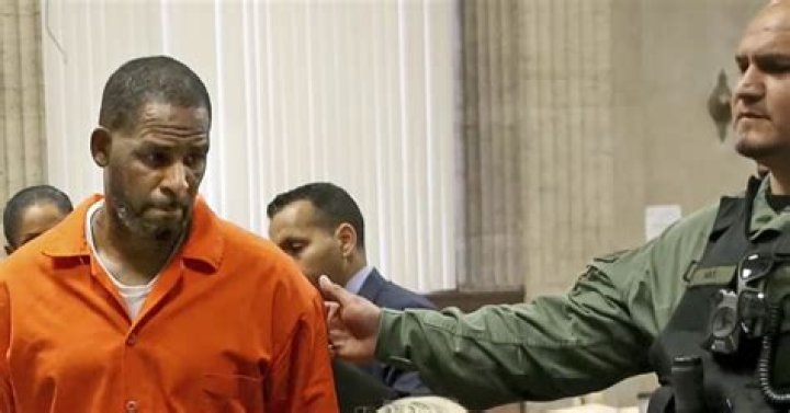R. Kelly Trial Uncovers Hunt For His Sex Tapes