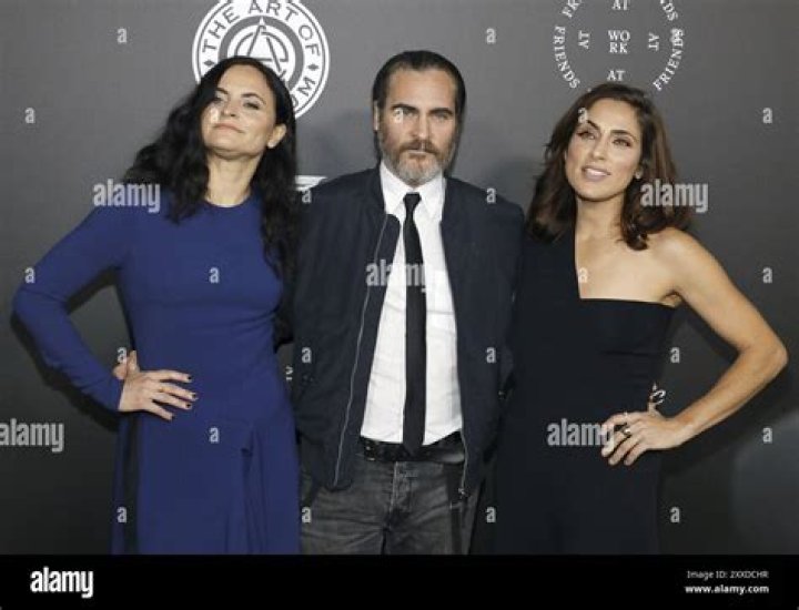 Rain Phoenix, Joaquin Phoenix and Summer Phoenix attending the premiere