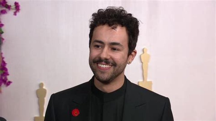 Ramy Youssef of 'Poor Things' calls for ceasefire in Gaza on the red