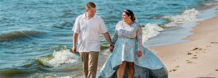 Raquel Izzo and Matthew McDonald's Wedding Registry on Zola