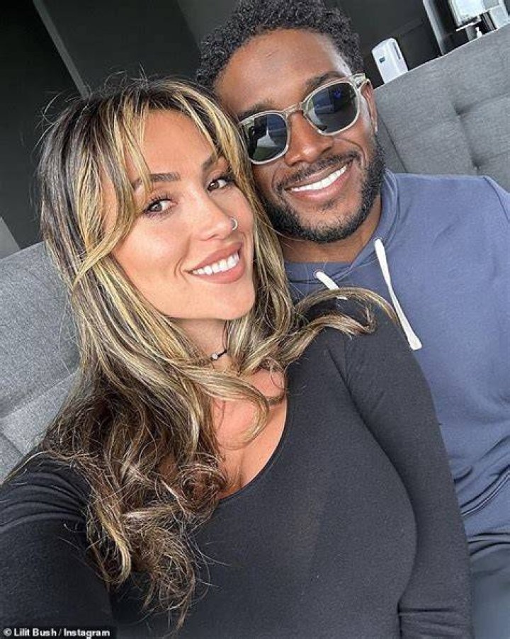 Reggie Bush and his bombshell wife Lilit pose for sweet selfies with
