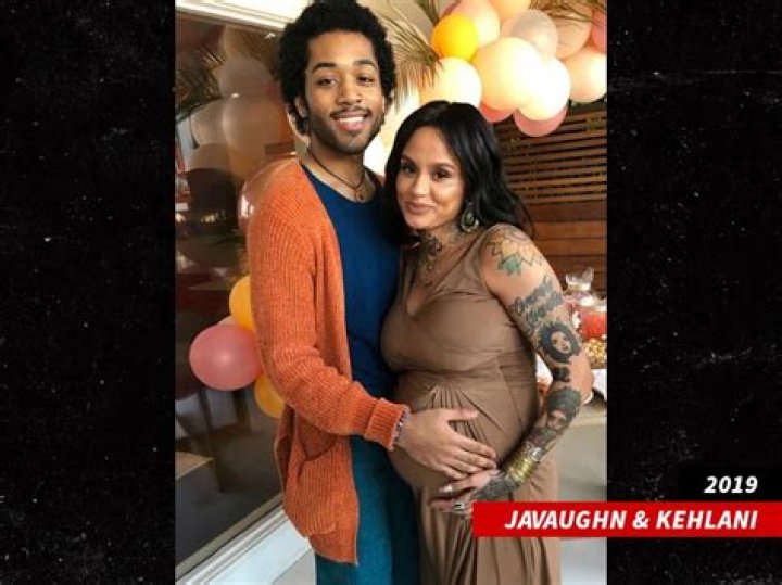 Related image Kehlani Singer, Kehlani Parrish, Silly Faces, Tsunami