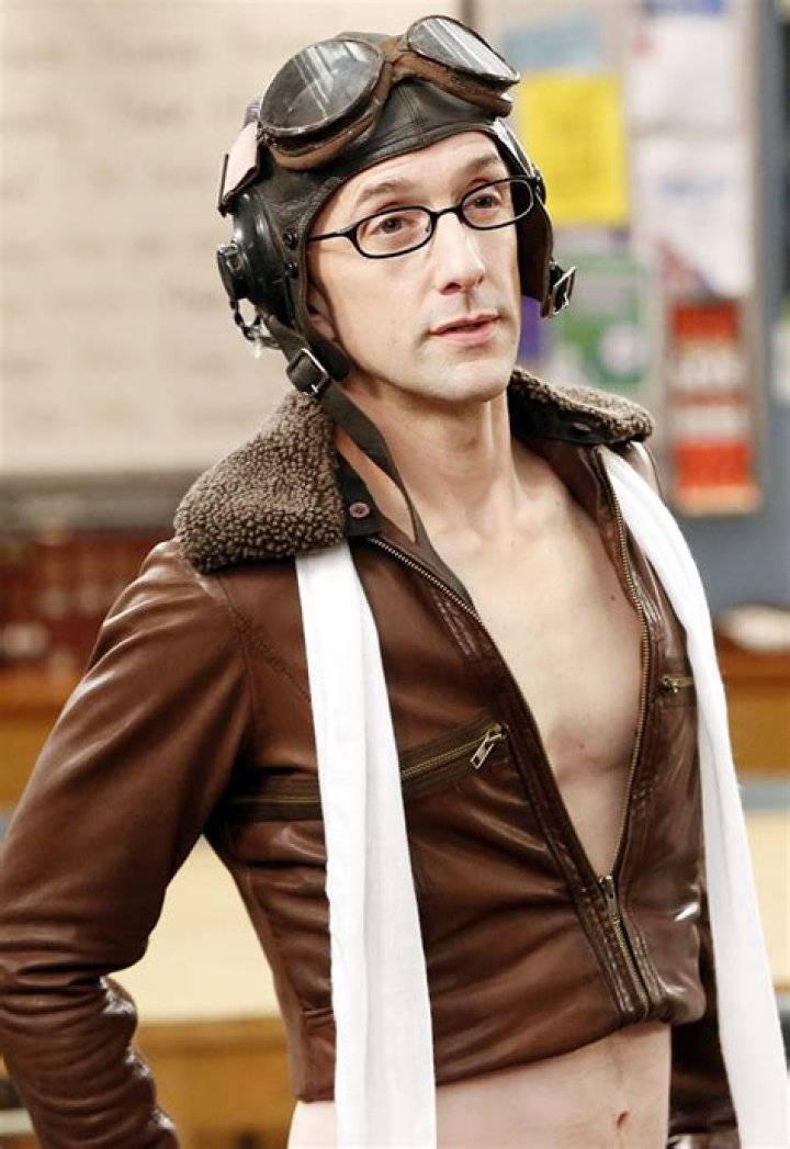 Report Jim Rash to Write an Episode of Community TV Guide