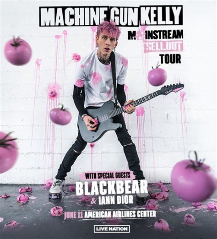 Review Machine Gun Kelly's 'Mainstream Sellout' News Leaflets